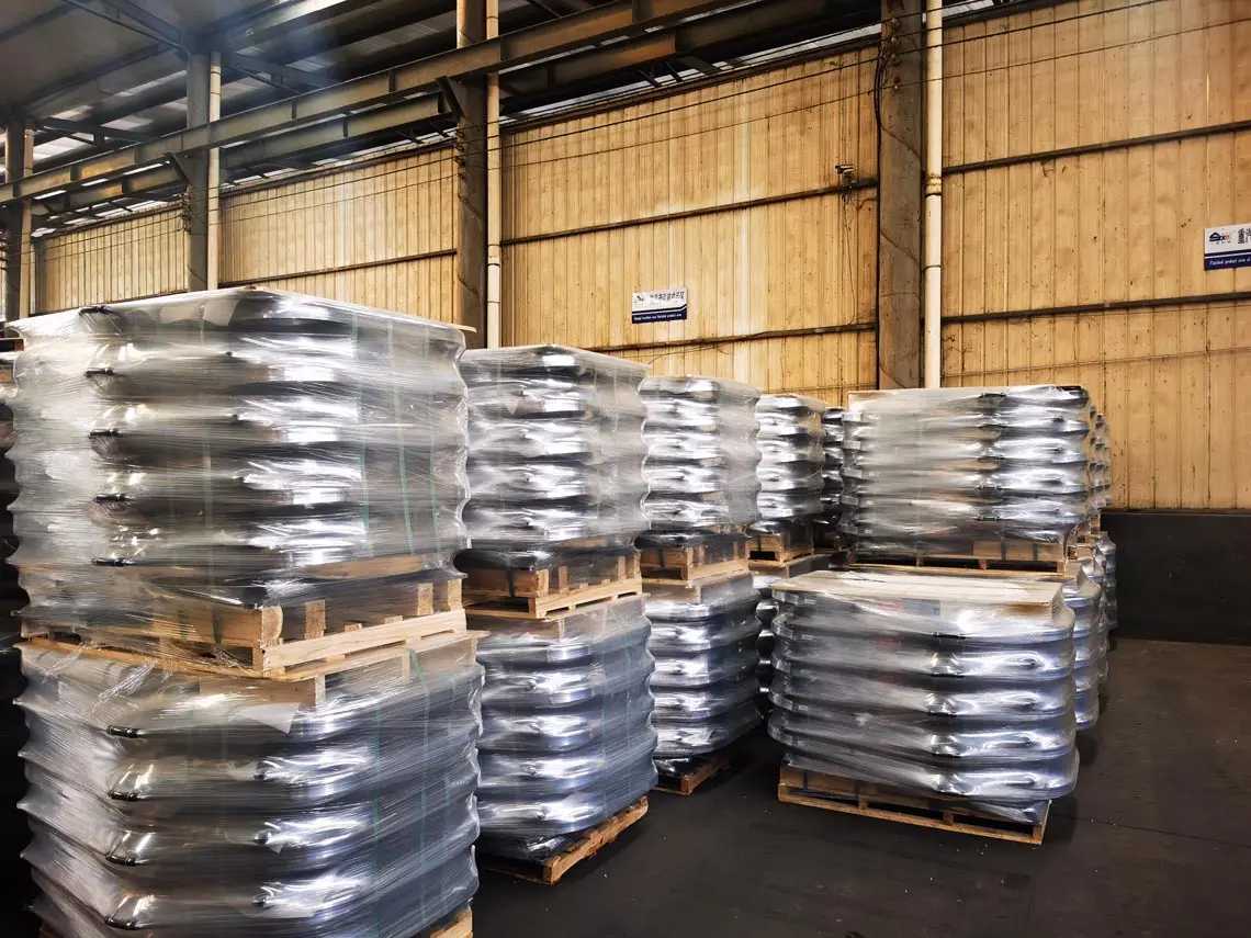 Fifth Wheel Shipment Packaging